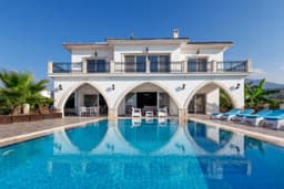 Luxury Villas and Apartments in North Cyprus for Rent